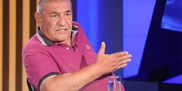 Հիմա հասկանո՞ւմ եք դասագրքերի ուշացման պատճառը․ Լևոն Ջավախյան