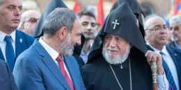 Փաշինյանը վճռական է տրամադրված Վեհափառին հեռացնելու գործում․ «Հրապարակ»