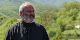 Այ էս քարերի երկիրը դարձնելու ենք էն դաշտերի նման կանաչ․ Բագրատ սրբազան