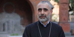 Որոշ քաղաքական և հասարակական գործիչներ խեղաթյուրել են Մայր Աթոռի հայտարարությունը. քահանա Արթենյան