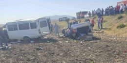 «ԳԱԶել»-ը բախվել է «Օպելին». վերջինս 10 մ. դուրս է եկել ճանապարհից և գլխիվայր շրջվել. կա 5 վիրավոր