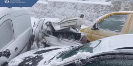 Երևան-Գյումրի ճանապարհին բախվել է մոտ 20 մեքենա