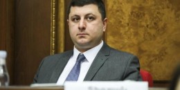 Մեծ թվով քաղաքական միավորներ պայքարը տեղափոխել ներընդդիմության հարթություն. Տիգրան Աբրահամյան