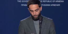 Լրագրողն ասուլիսի ժամանակ Փաշինյանի մասին ձայնագրություններ միացրեց