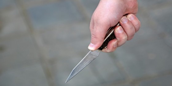 Երևանի «Տոնոյան» ԲԿ–ի նկուղում դանակահարել են 18–ամյա երիտասարդի