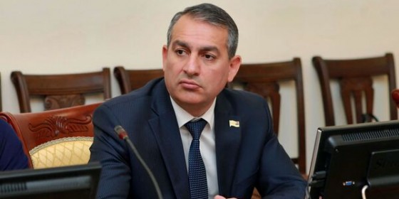 ՔՊ-ական պատգամավորը Եռաբլուրում ձայնը գլուխն էր գցել