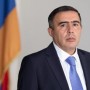Ես կարծում եմ, որ Ալեն Սիմոնյանը ադրբեջանական եֆրեյտոր շպիոնի և թուրքական  գործակալի կարգավիճակ ունի և նրա արտաբերանքին անդրադառնալը զզվելի է ցանկացած հայ մարդու համար. ՀՀ երկրորդ ...