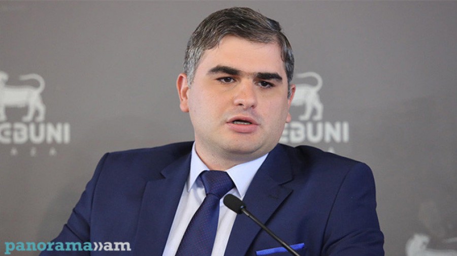 Սա ուղղակի պետության և քաղաքացիների միջոցների օրինականացված «թալան» է․ տնտեսագետ