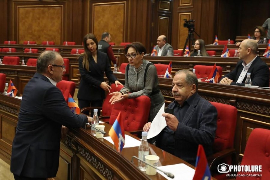 Այս գործելաոճը կասկածներ է առաջացնում՝ արդյո՞ք նախաձեռնությունը ուղղված է Փաշինյանին հեռացնելուն․ «Հայաստան» խմբակցություն