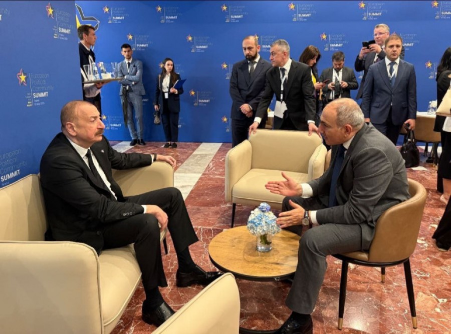 Ադրբեջանի հետ սինխրոն աշխատում են. ՀՀ իշխանությունն էլ է փչացնում Ռուսաստանի հետ հարաբերությունները․ &laquo;Հրապարակ&raquo;