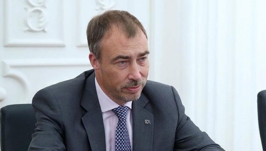 ԵՄ-ն անհամբեր սպասում է Բրյուսելում Հայաստանի և Ադրբեջանի առաջնորդների հետ եռակողմ հանդիպմանը․ Կլաար