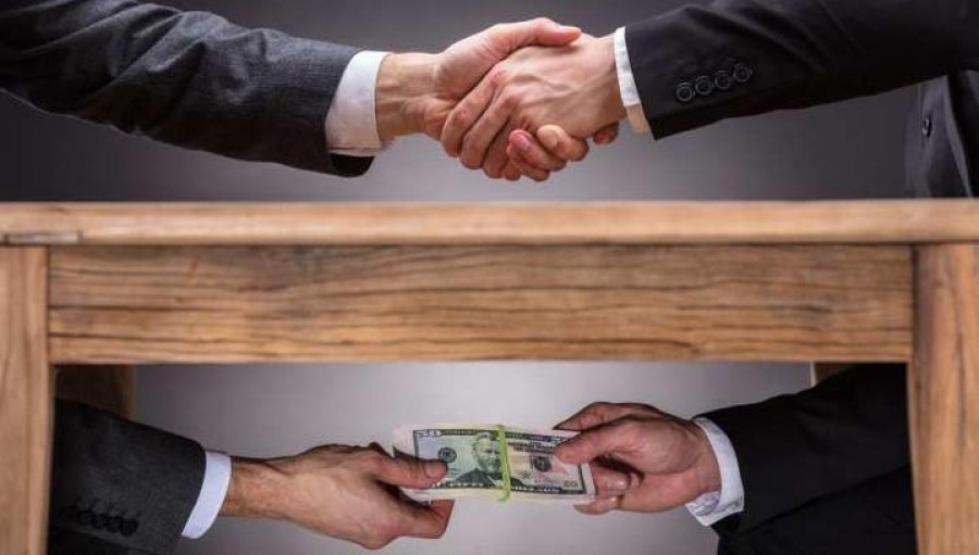 ՔԿՀ պաշտոնատար անձինք մեղադրվում են դատապարտյալներից և կալանավորներից կաշառք ստանալու համար