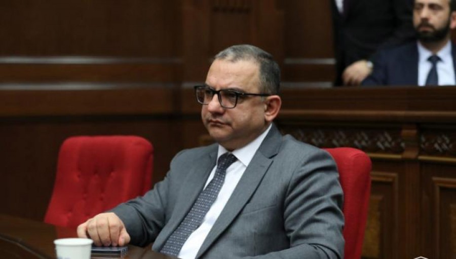 100 հազարից ավել բռնի տեղահանված արցախցիներից աշխատանք է գտել ընդամենը 17 հազար անձ․ Տիգրան Խաչատրյան