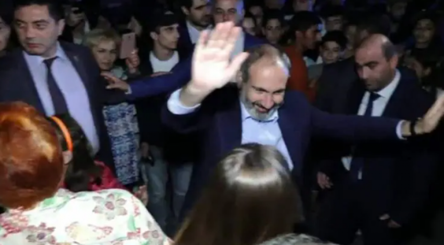 ՔՊ-ականները հավաքվում են աչքալուսանքի. &laquo;Հրապարակ&raquo;