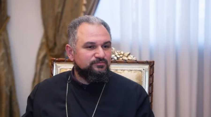 Բուն Բարեկենդանի հաջորդ օրվանից մինչև Ս. Զատիկ ընկած շրջանը կոչվում է Մեծ Պահք․ Վահրամ ավագ քահանա