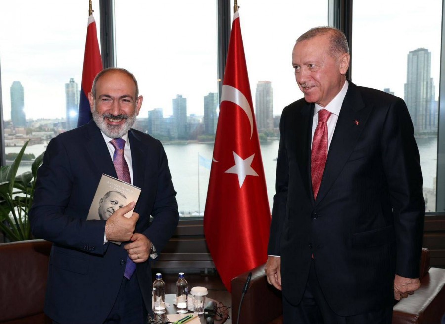 &laquo;Բարով-խերով գնամ Թուրքիա գամ, հետո իրանց կասեմ` փիղն ինչ թռչուն է&raquo;․ &laquo;Իրավունք&raquo;
