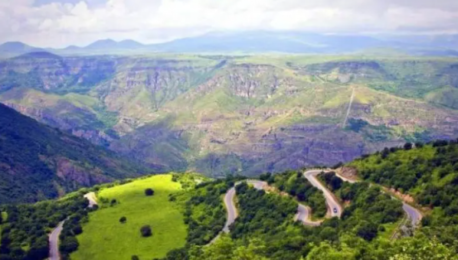 Ո՛չ, &laquo;Զանգեզուրի միջանցք&raquo; ասելով՝ ՀՀ-ին տարածքային պահանջ չենք ներկայացնում. Ֆաթմա Աքսալ