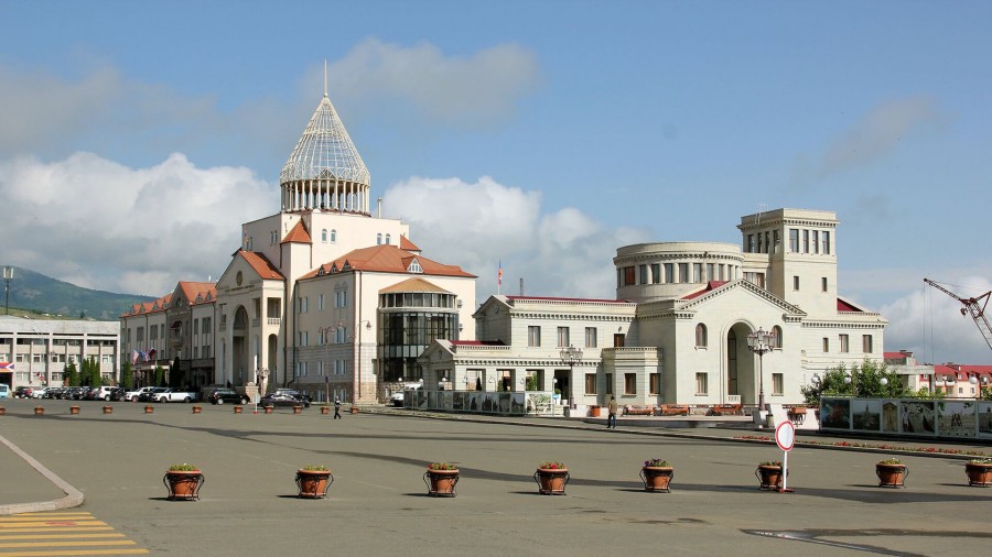 Արցախում գործող յուրաքանչյուր բանկ Արցախում գործող մյուս բանկերի քարտերը սպասարկելու է առանց միջնորդավճարի