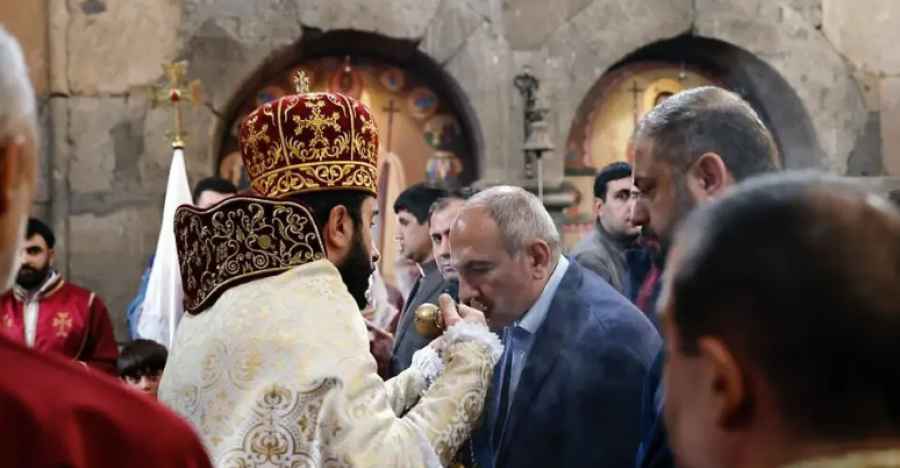 Մինչև կիրակի ժամանակ է տվել իրավապահներին` հոգևորականների վրա նոր կոմպրոմատներ հավաքել․ «Իրավունք»