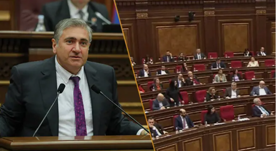 ՔՊ-ականները դեմ քվեարկեցին բռնի տեղահանված արցախցիների վերադարձի իրավունքը պահանջող բանաձևին. պատգամավոր