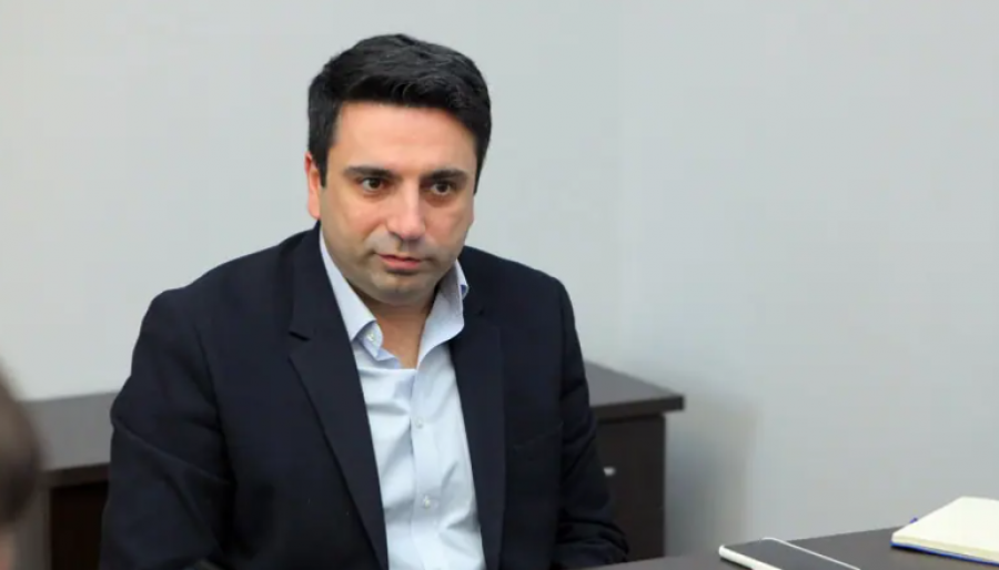 «Կա՞ մարդ, որ կարող է հայտարարել, որ ինքը կարող է ապահովել հայ մարդու վերադարձը Ղարաբաղի որևէ բնակավայր». Ալեն Սիմոնյան